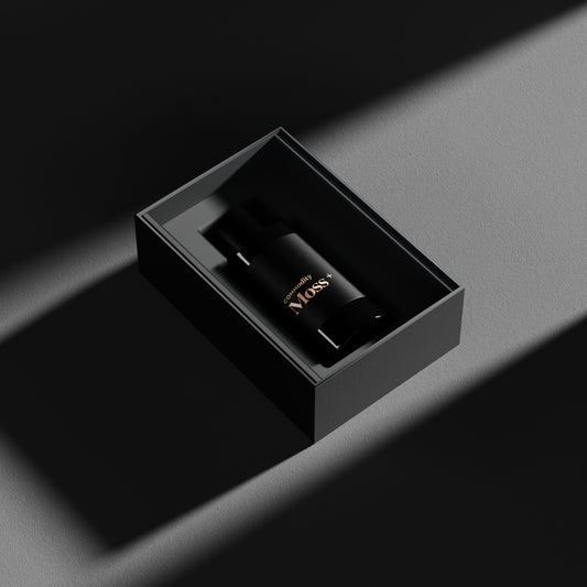 Moss Bold récompensé par le magazine Esquire comme l'une des 24 meilleures eaux de Cologne de l'année 2024