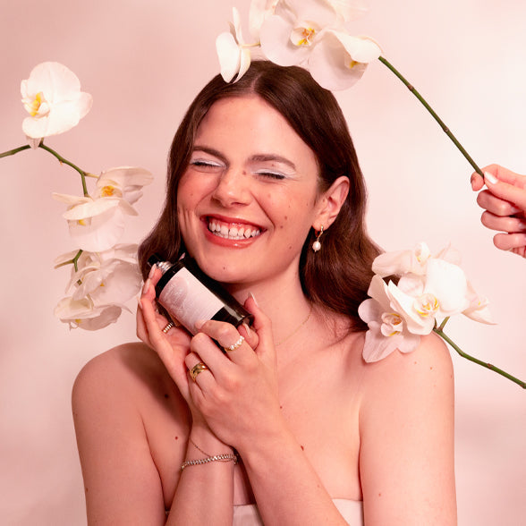 Derrière le parfum : Emma of Perfumerism parle de la création de Milk Orchid